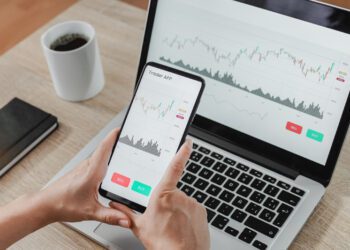 Revolutionizing Personal Finance Management with AI