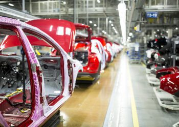 Innovations in Automobiles: How Local Manufacturers are Paving the Way for EVs