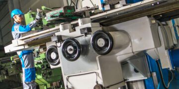 Supply Chain Strategies: Ensuring Seamless Production in Capital Goods Manufacturing