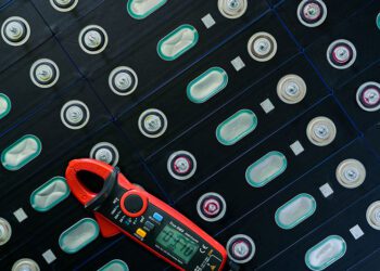 Charging Ahead: The Evolution of EV Battery Technologies