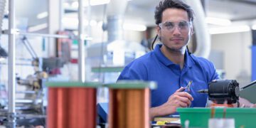 Next-Gen Production: The Digital Shift in Electronics Manufacturing