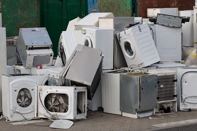 Addressing E-Waste Challenges in the Electronics Industry
