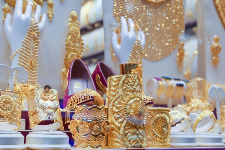 Crafting Elegance: The Artistry Behind Bespoke Jewelry Design