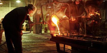 Recycling Refined: Sustainable Practices in Metal Production and Foundry