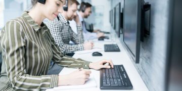 Global IT: Exploring Offshore and Nearshore Opportunities for Tech Companies