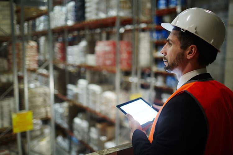 The Strategic Role of a Distribution Manager in Modern Business