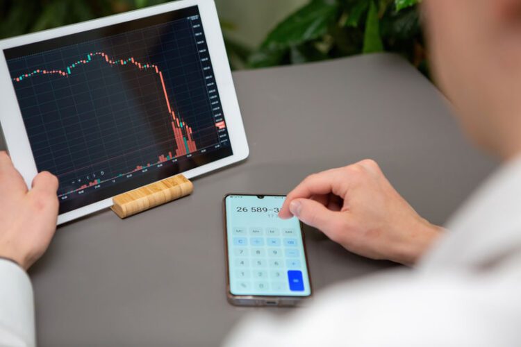 Navigating Through the Top Mutual Funds in India for 2023